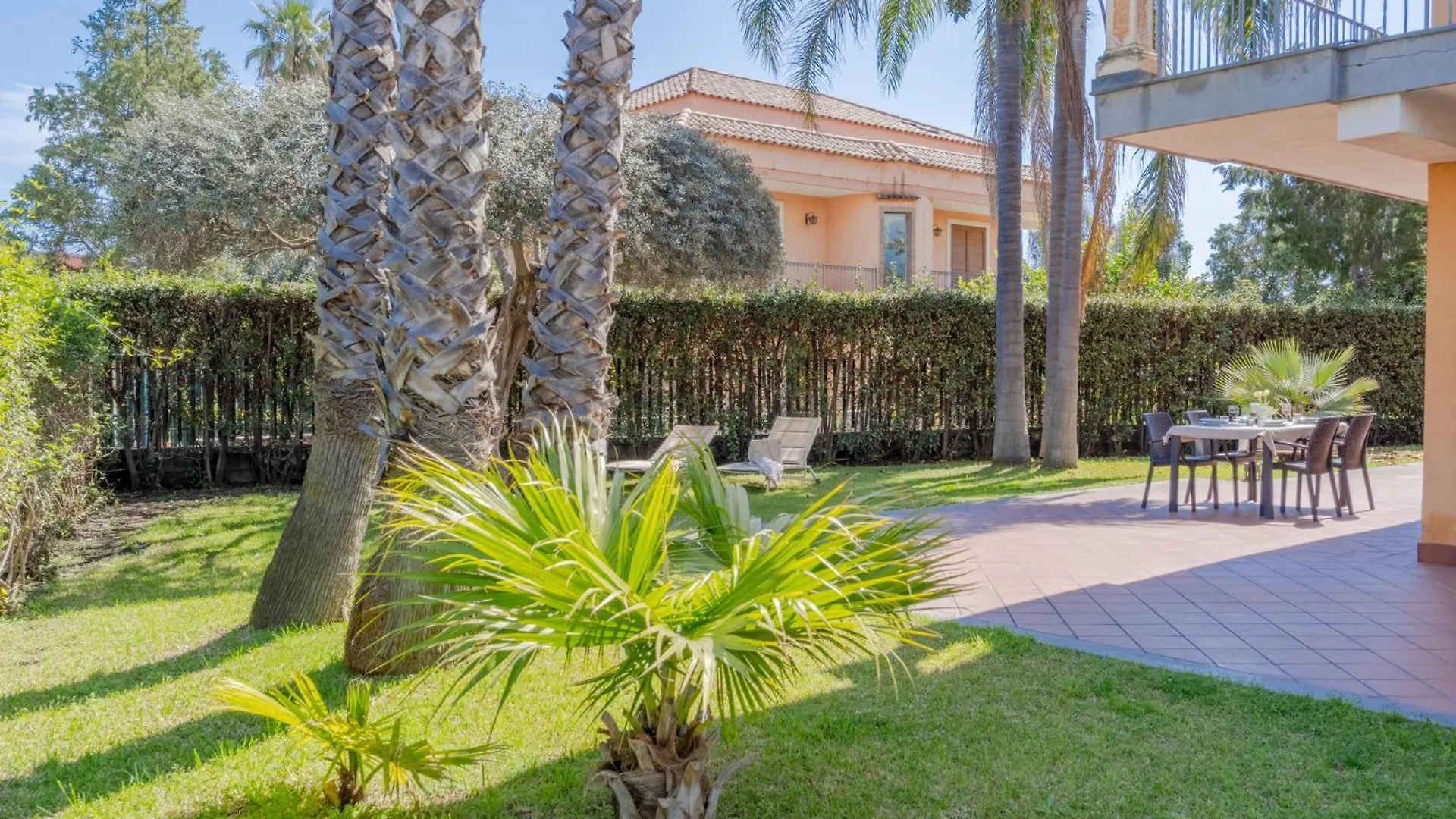 Casa vacanze Etna, mare e verde  Mascali